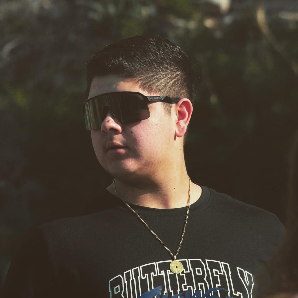 Meet your Posher, Zach